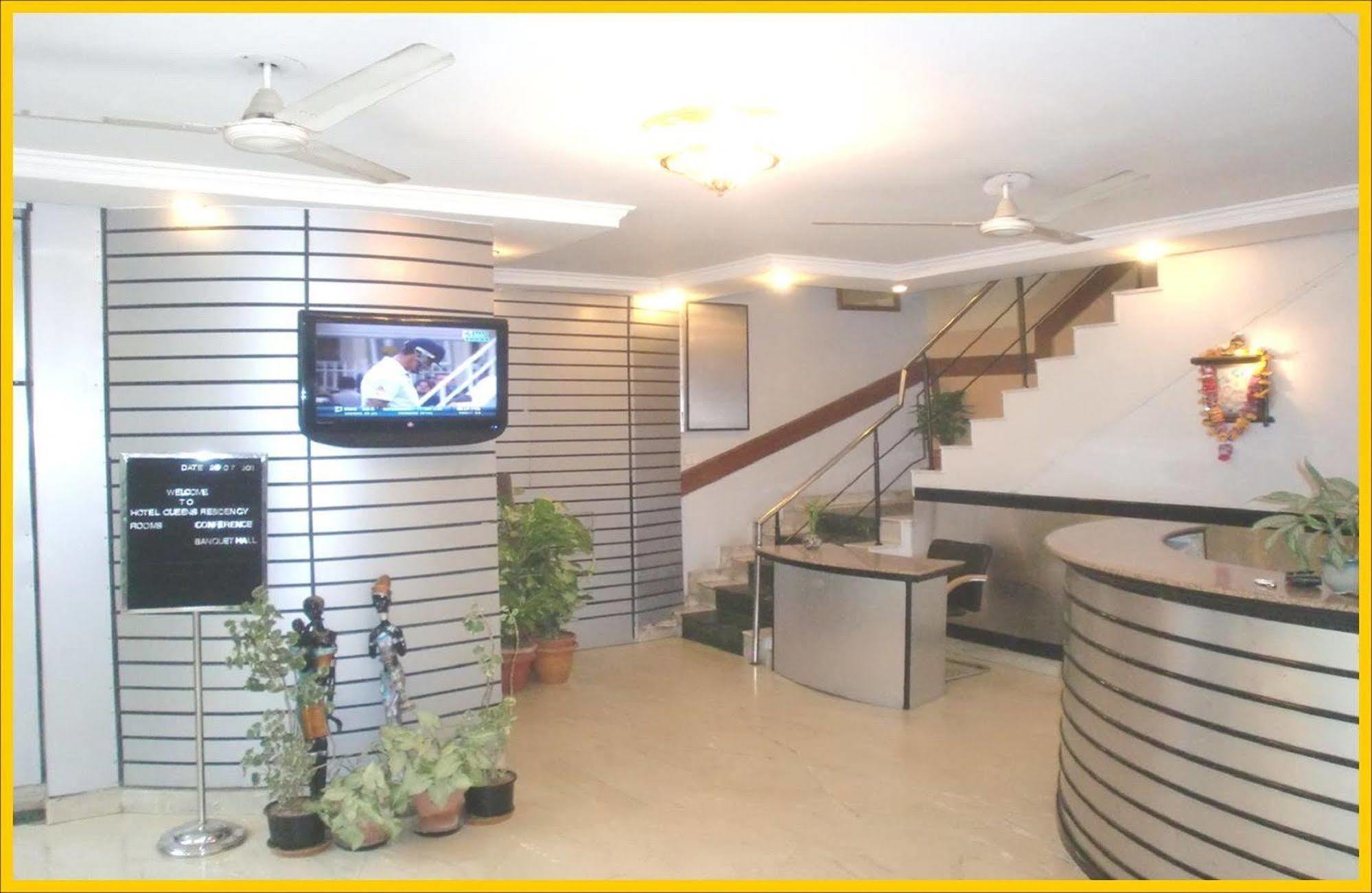 Hotel Queens Residency Gurgaon Exterior foto